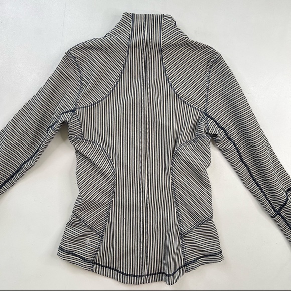 Lululemon Define Jacket Rose Gold & Blue Stripe - Picture 5 of 6